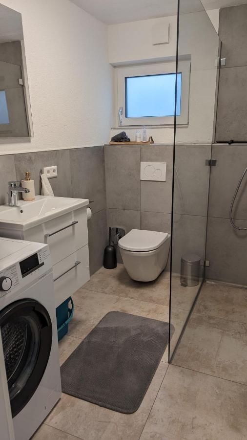 Moderne Gemuetliche Ferienwohnung In ฟรีดริชส์ฮาเฟน ภายนอก รูปภาพ